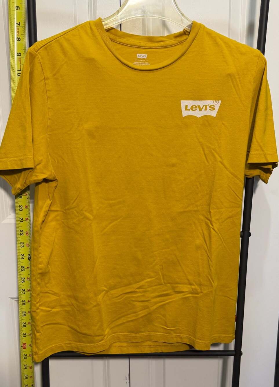 Levi's Men's Relaxed Fit Wood Grain Graphic T-Shirt